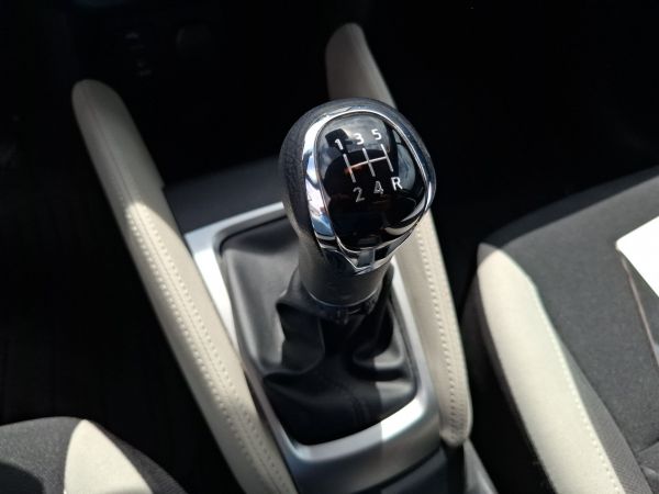 nissan-micra-2018-gasolina-898cc