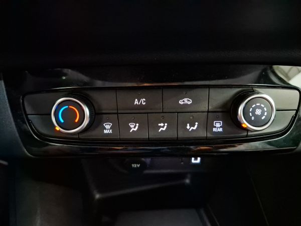 opel-corsa-2025-gasolina-1199cc