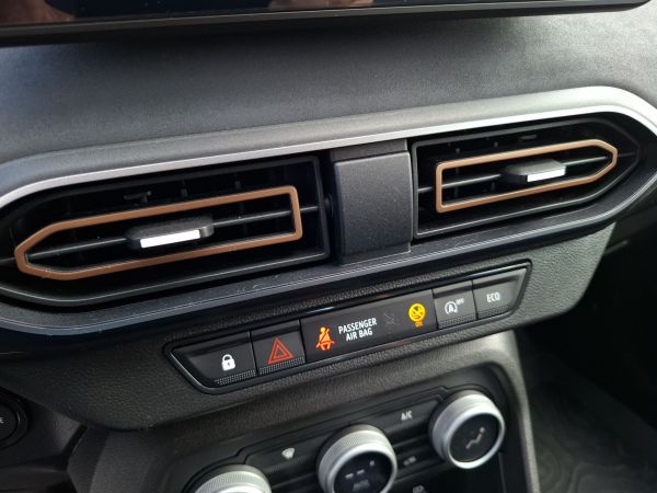 dacia-sandero-2024-hibrido-0cc