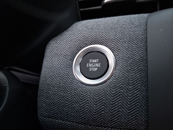 renault-clio-2025-gpl-999cc
