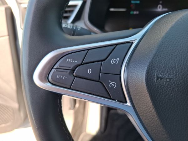 renault-clio-2024-gasolina-999cc