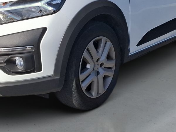 dacia-sandero-2022-gpl-999cc