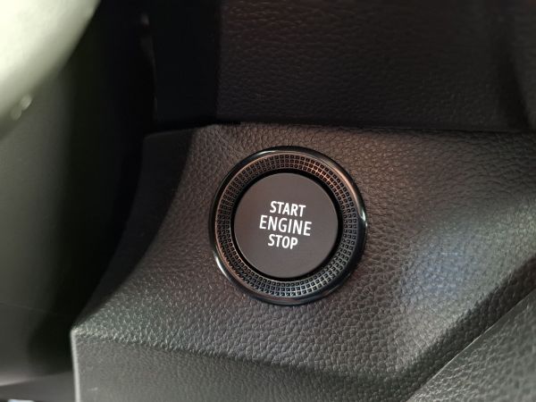 dacia-sandero-2024-gpl-999cc