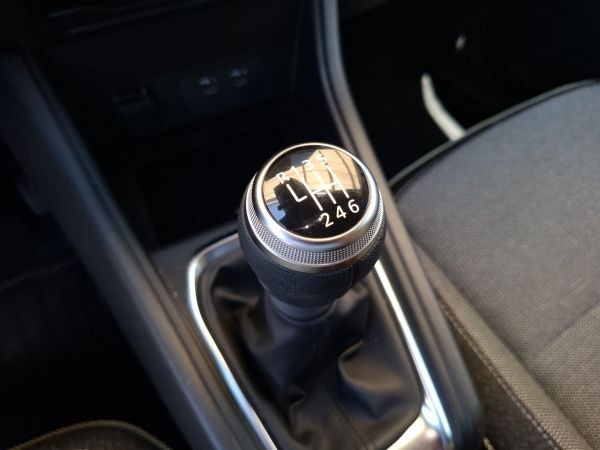 renault-captur-2025-gasolina-999cc