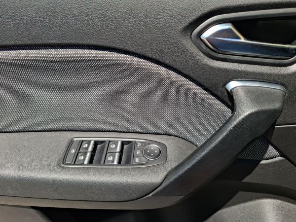 renault-captur-2025-gasolina-999cc