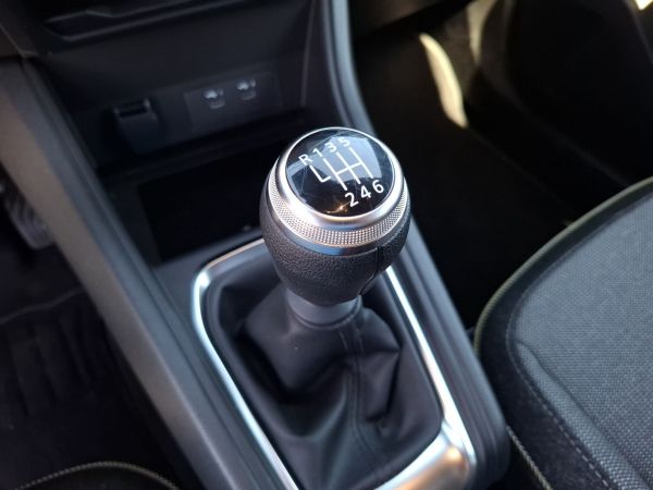 renault-captur-2025-gasolina-999cc