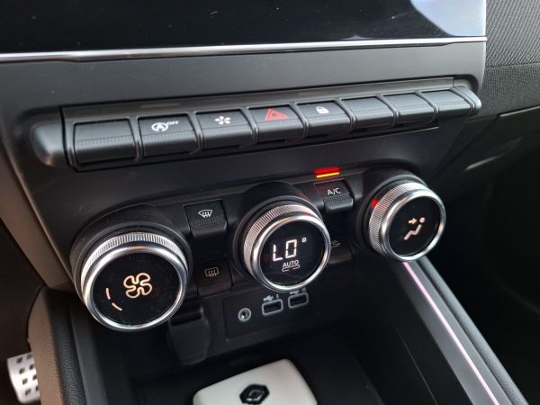 renault-clio-2024-gasolina-999cc