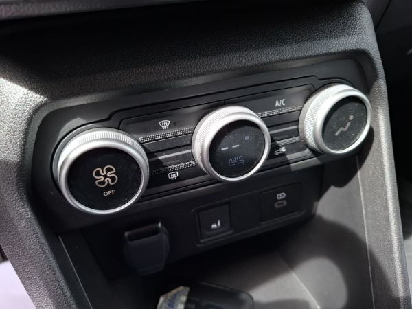 dacia-sandero-2025-gpl-999cc
