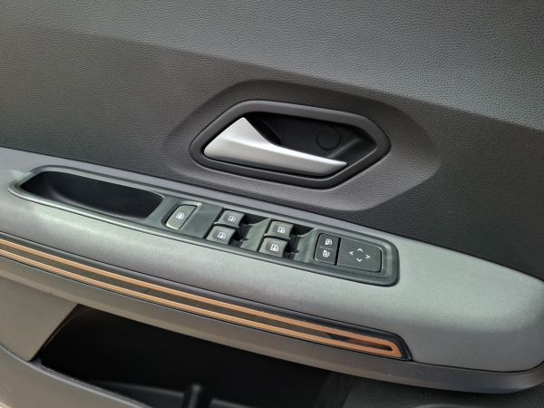 dacia-sandero-2025-gpl-999cc
