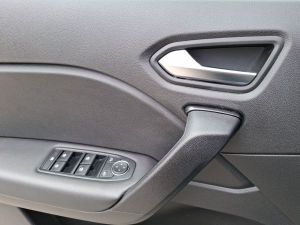 renault-captur-2023-gpl-999cc