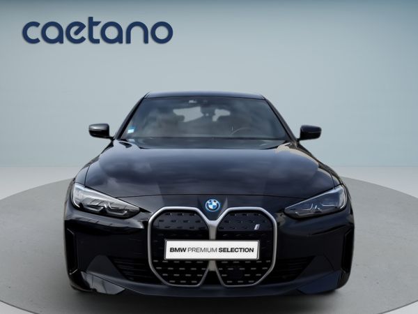 bmw-i4-2024-eletrico-0cc