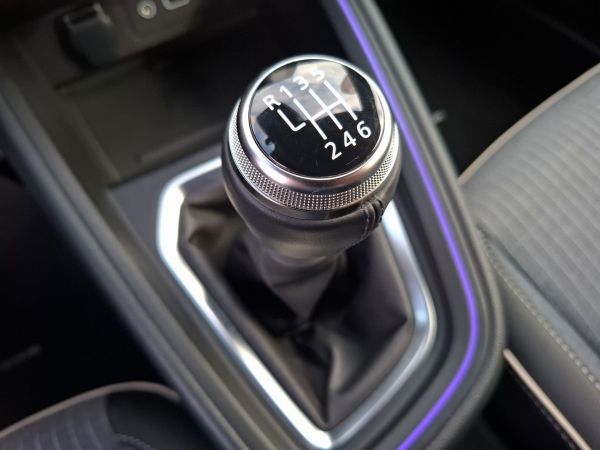 renault-clio-2024-gasolina-999cc