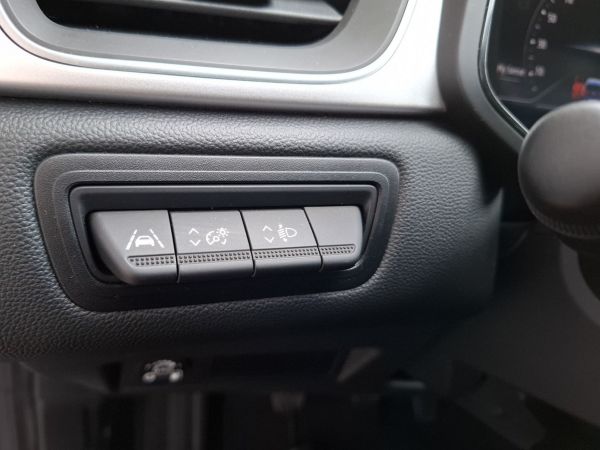renault-captur-2024-gpl-999cc