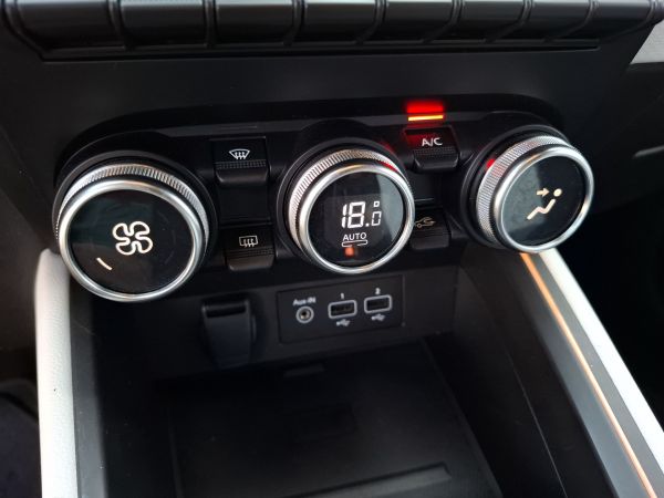 renault-clio-2023-gpl-999cc