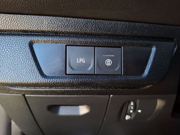 dacia-sandero-2025-gpl-999cc