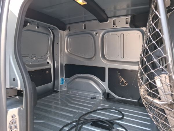 renault-kangoo-2023-eletrico-0cc