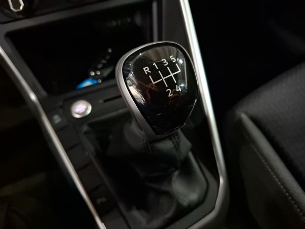 volkswagen-taigo-2025-gasolina-999cc