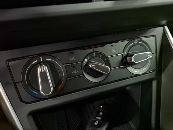 volkswagen-taigo-2025-gasolina-999cc