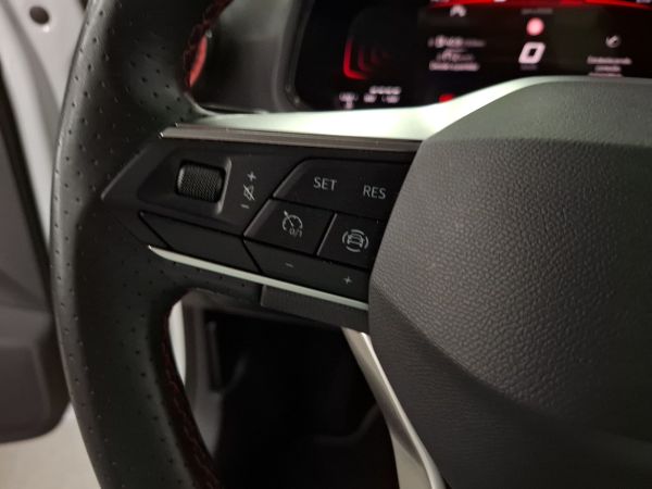 seat-arona-2025-gasolina-999cc