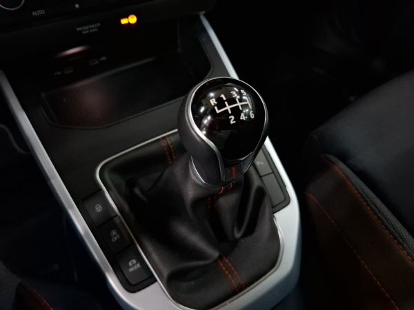 seat-arona-2025-gasolina-999cc