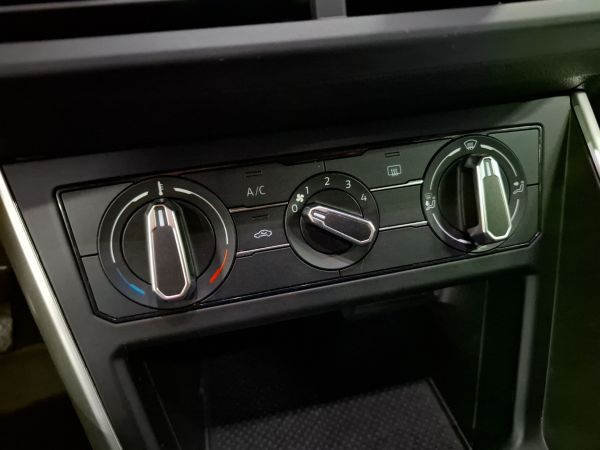 volkswagen-taigo-2024-gasolina-999cc