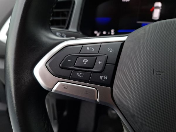 volkswagen-t-roc-2024-gasolina-999cc