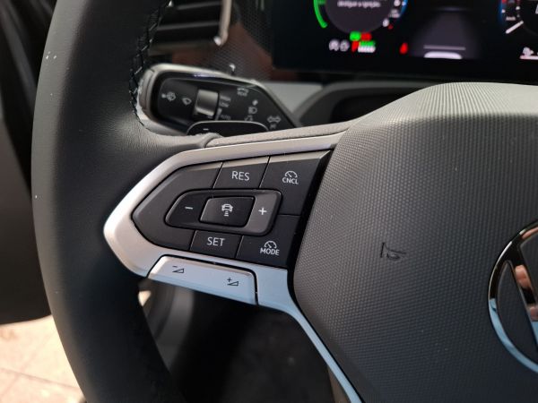 volkswagen-passat-2026-hibrido-1498cc