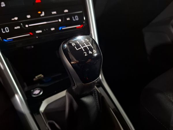 volkswagen-t-roc-2025-gasolina-0cc