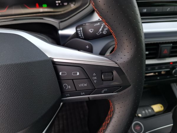 seat-ibiza-2025-gasolina-999cc