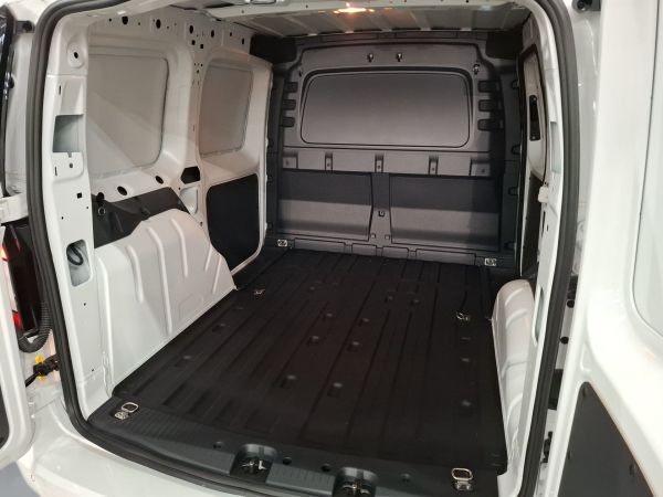 volkswagen-caddy-2026-diesel-1968cc