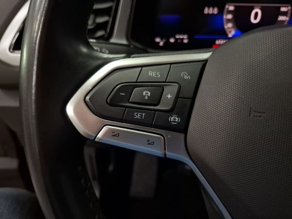 volkswagen-t-roc-2024-gasolina-999cc