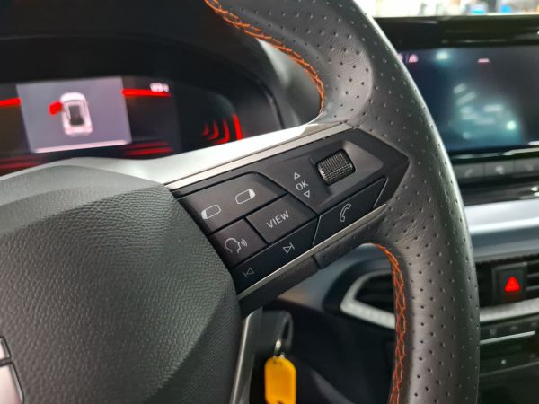 seat-arona-2025-gasolina-999cc