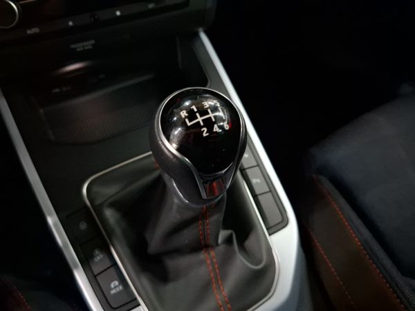 seat-arona-2025-gasolina-999cc