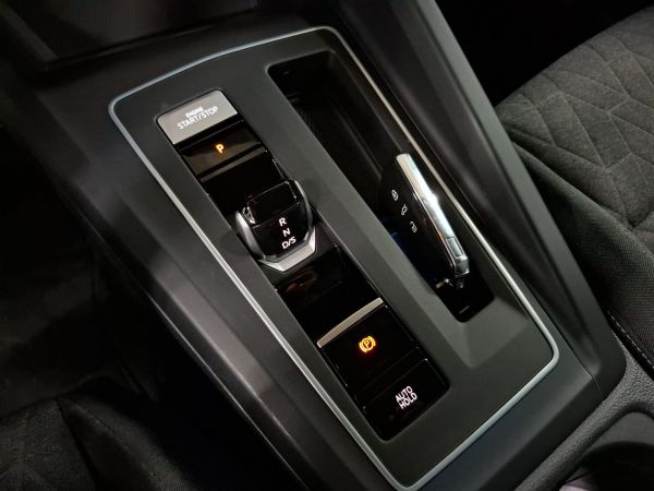 volkswagen-golf-2026-hibrido-1498cc