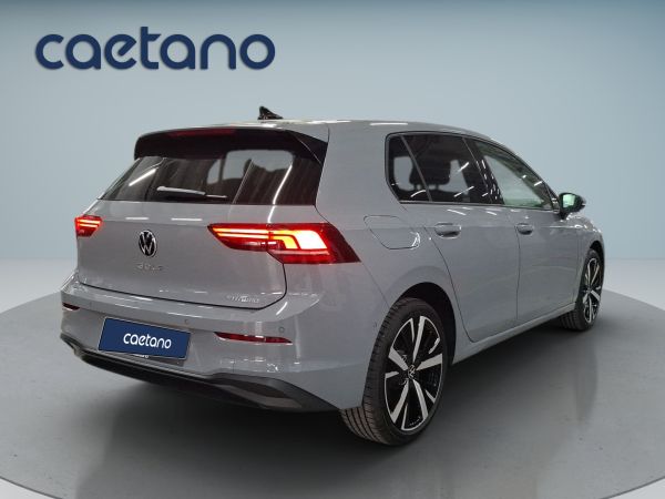 volkswagen-golf-2026-hibrido-1498cc