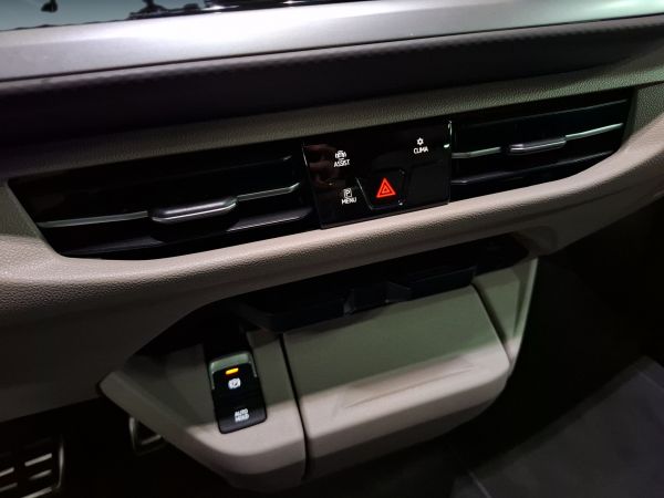 volkswagen-transporter-2026-diesel-1968cc