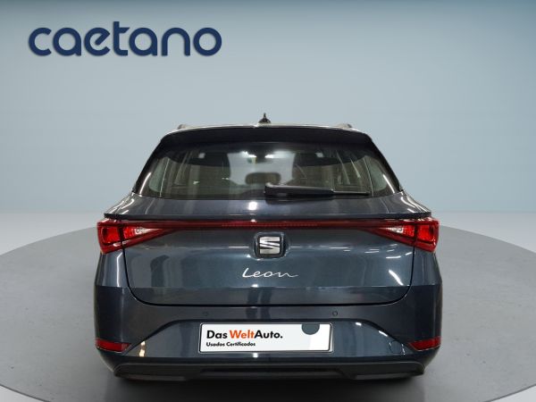 seat-leon-2024-diesel-1968cc