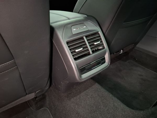 volkswagen-passat-2025-hibrido-1498cc