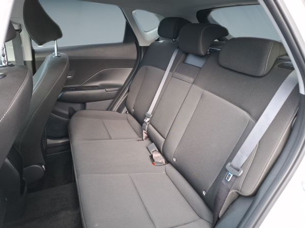 hyundai-kauai-2024-gasolina-998cc