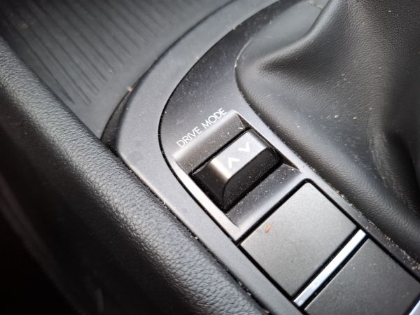 hyundai-kauai-2024-gasolina-998cc