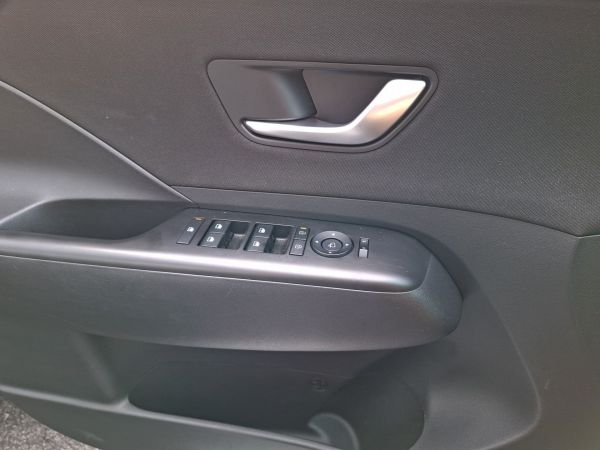 hyundai-kauai-2024-gasolina-998cc