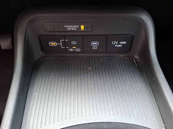 hyundai-kauai-2024-gasolina-998cc