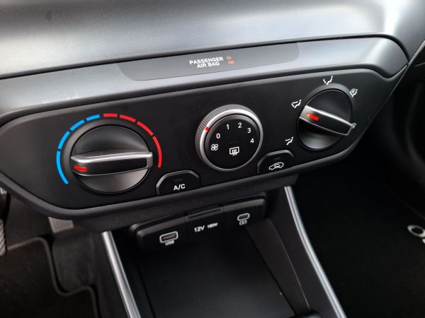 hyundai-i20-2026-gasolina-998cc