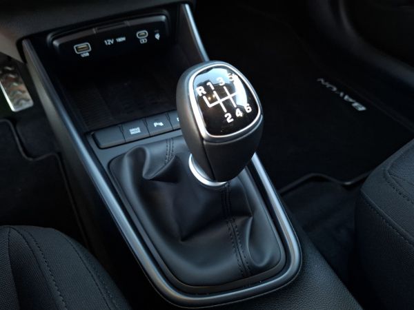 hyundai-bayon-2025-gasolina-998cc