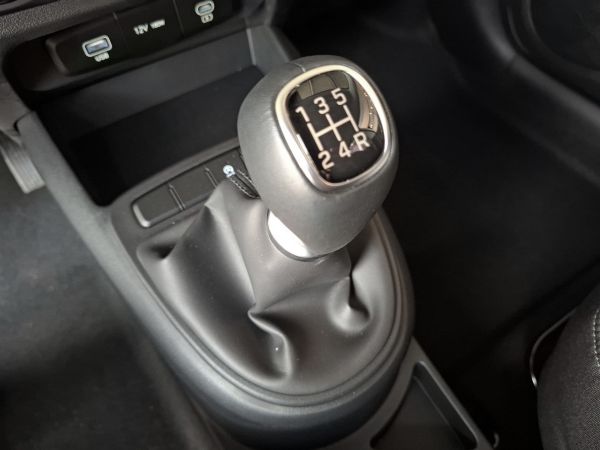 hyundai-i10-2025-gasolina-998cc