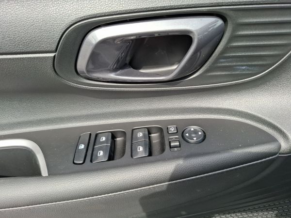 hyundai-bayon-2026-gasolina-998cc