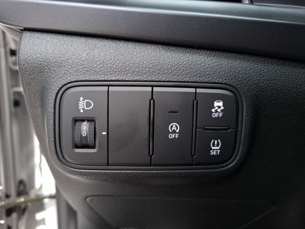 hyundai-bayon-2026-gasolina-998cc