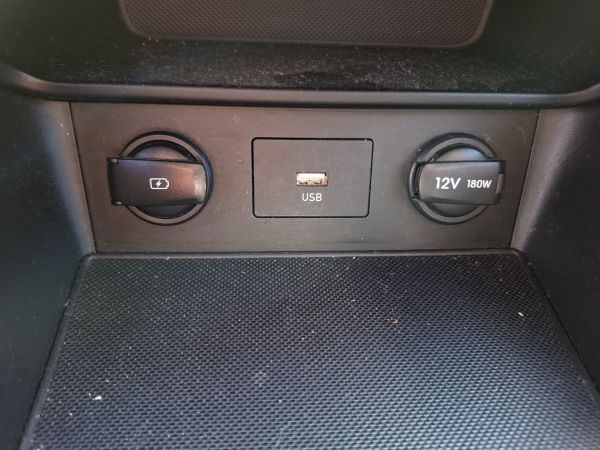 hyundai-kauai-2022-gasolina-998cc