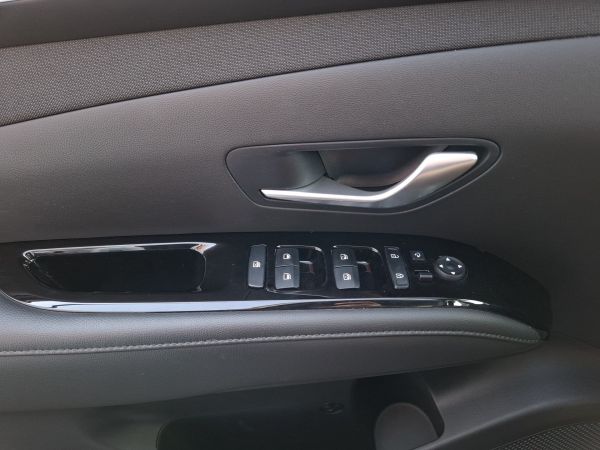 hyundai-tucson-2023-gasolina-1598cc