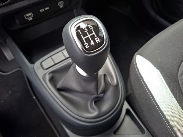 hyundai-i10-2025-gasolina-998cc